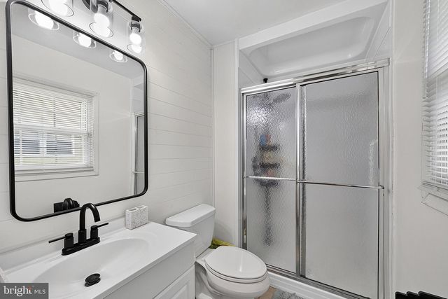 251 TIFFANY LN, Willingborough, NJ 08046