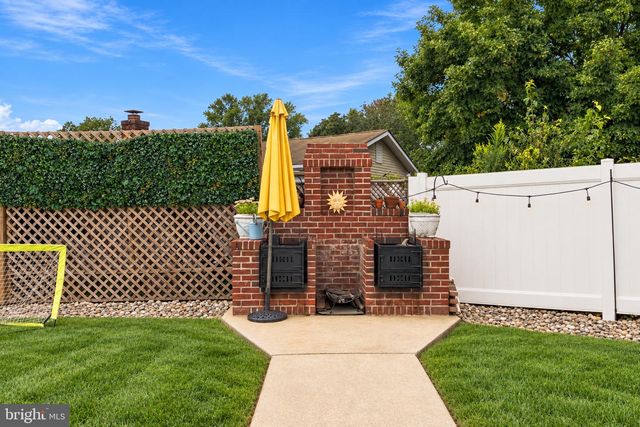 251 TIFFANY LN, Willingborough, NJ 08046