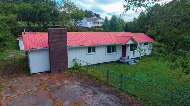 11138 Hallett Street, Soddy Daisy, TN 37379