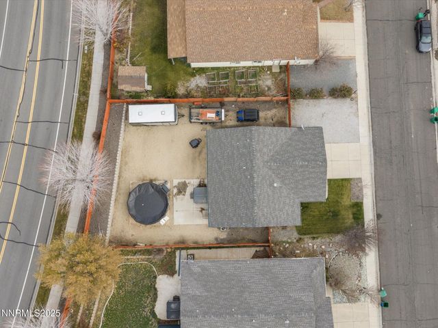 17795 Georgetown Drive, Reno, NV 89508