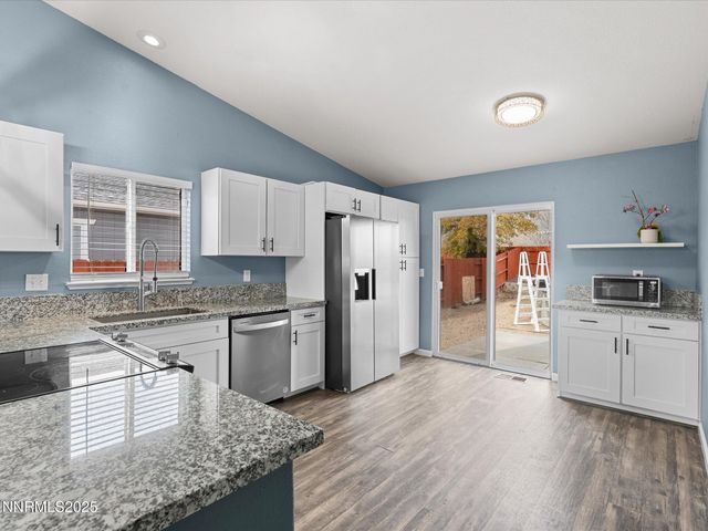 17795 Georgetown Drive, Reno, NV 89508