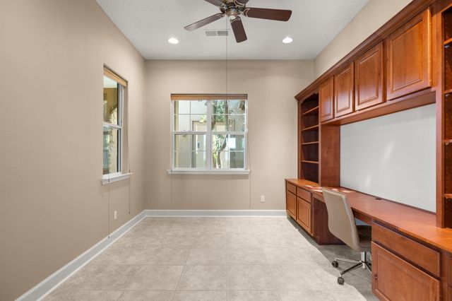 370 Zuni River Circle SW, Los Lunas, NM 87031