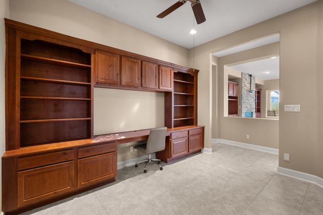 370 Zuni River Circle SW, Los Lunas, NM 87031