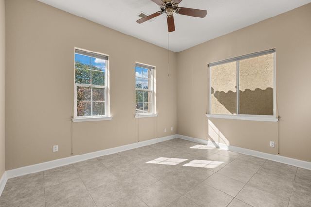 370 Zuni River Circle SW, Los Lunas, NM 87031