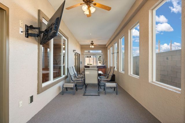 370 Zuni River Circle SW, Los Lunas, NM 87031
