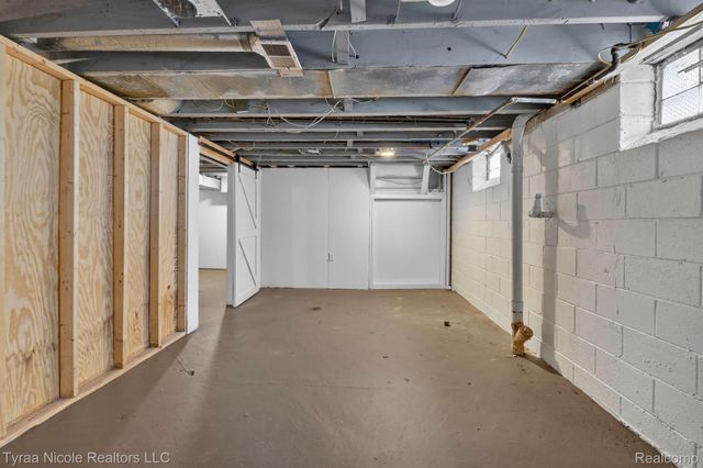 19750 Mark Twain Street, Detroit, MI 48235