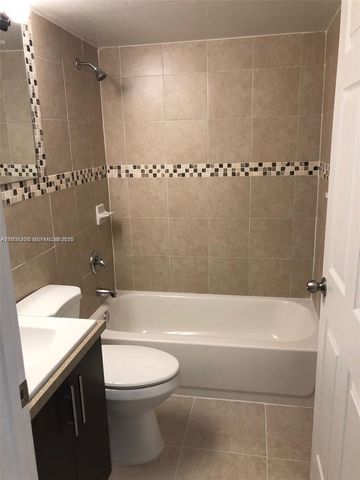 1400 San Remo Cir 1400, Homestead, FL 33035