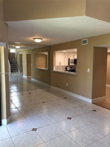 1400 San Remo Cir 1400, Homestead, FL 33035