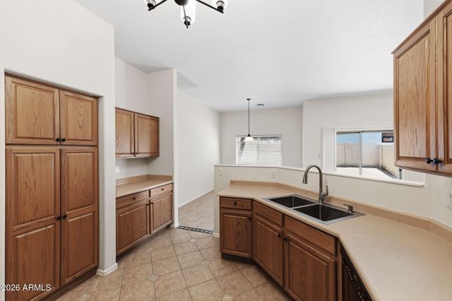 6720 E ENCANTO Street 27, Mesa, AZ 85205