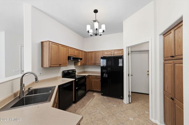 6720 E ENCANTO Street 27, Mesa, AZ 85205