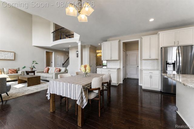 50243 Amberwood Road, Canton Charter Township, MI 48188