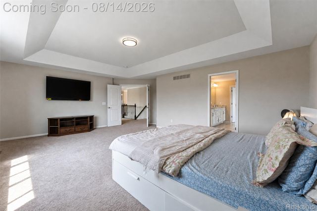 50243 Amberwood Road, Canton Charter Township, MI 48188