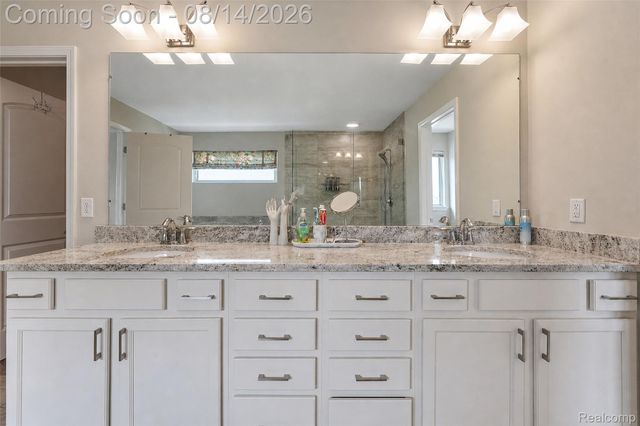 50243 Amberwood Road, Canton Charter Township, MI 48188