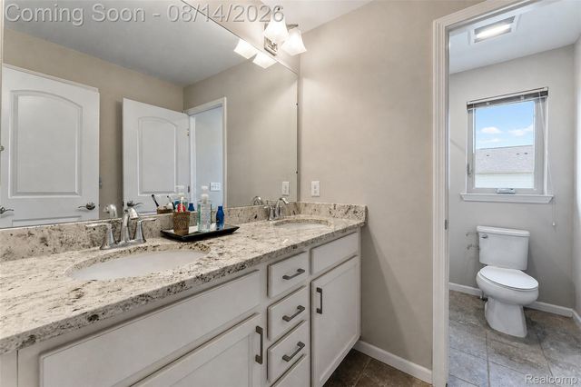 50243 Amberwood Road, Canton Charter Township, MI 48188