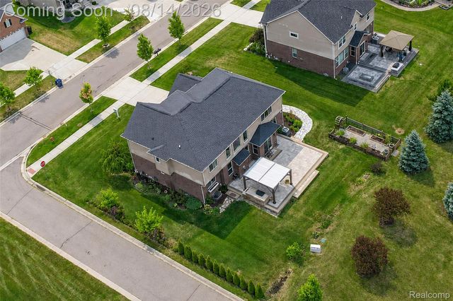 50243 Amberwood Road, Canton Charter Township, MI 48188