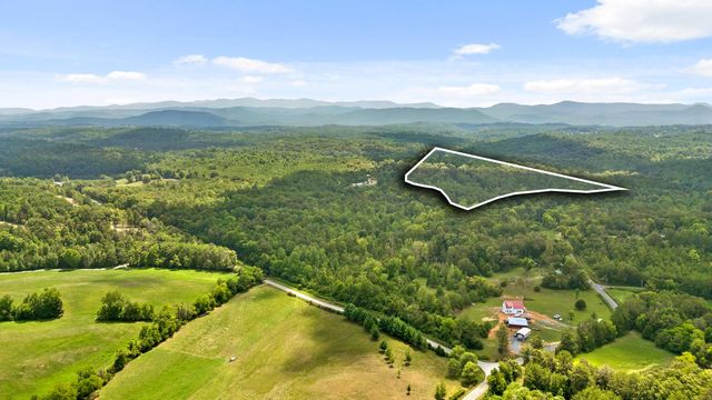 1216 Shoal Creek Road, Tellico Plains, TN 37385