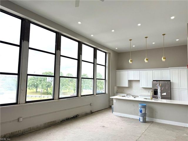 332 34th ST, Newport News, VA 23607