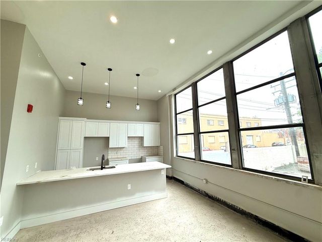 332 34th ST, Newport News, VA 23607