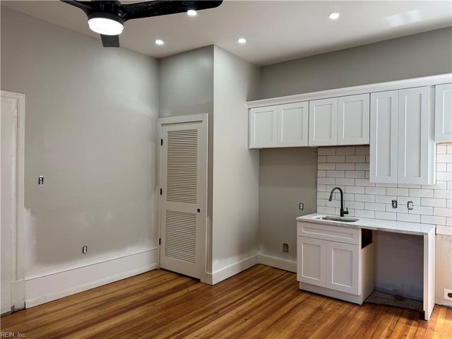 332 34th ST, Newport News, VA 23607