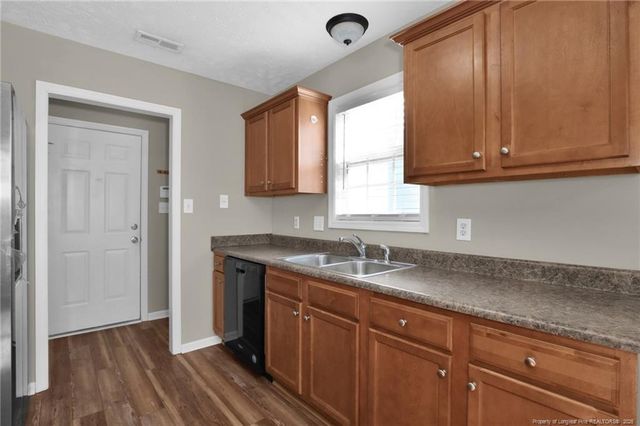 623 Cypress Pond Drive, Hope Mills, NC 28348