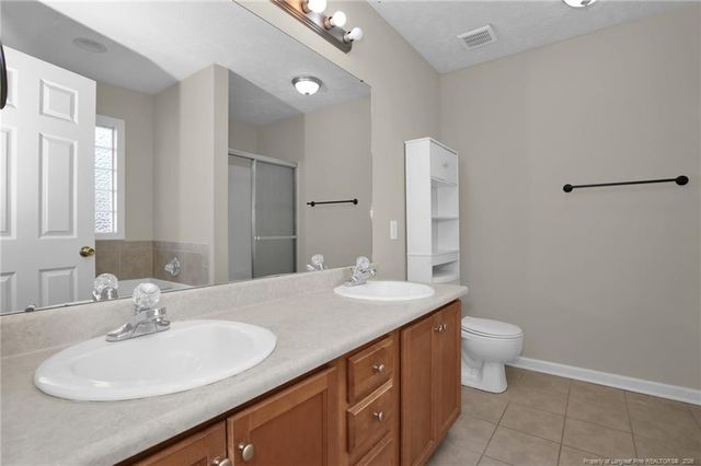 623 Cypress Pond Drive, Hope Mills, NC 28348