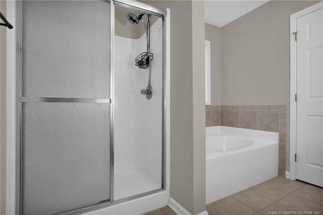 623 Cypress Pond Drive, Hope Mills, NC 28348