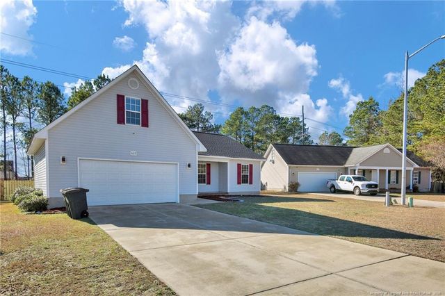 623 Cypress Pond Drive, Hope Mills, NC 28348