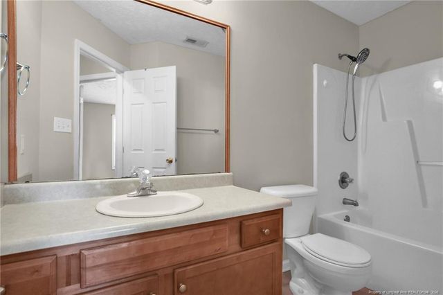 623 Cypress Pond Drive, Hope Mills, NC 28348