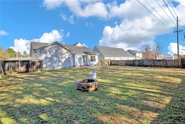 623 Cypress Pond Drive, Hope Mills, NC 28348