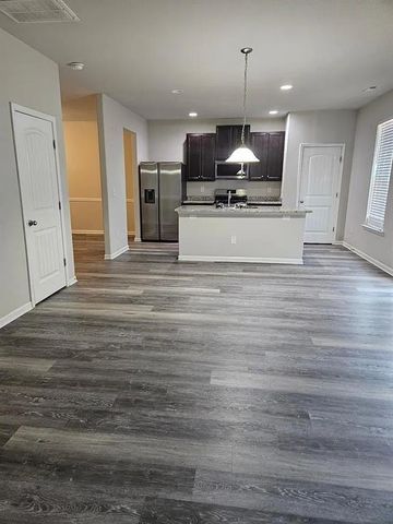 7373 Ledgestone Lane, Riverdale, GA 30274