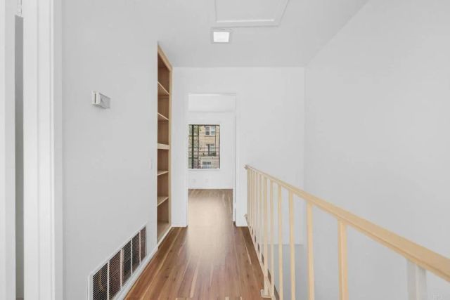 9302 E Heaney Circle, Santee, CA 92071