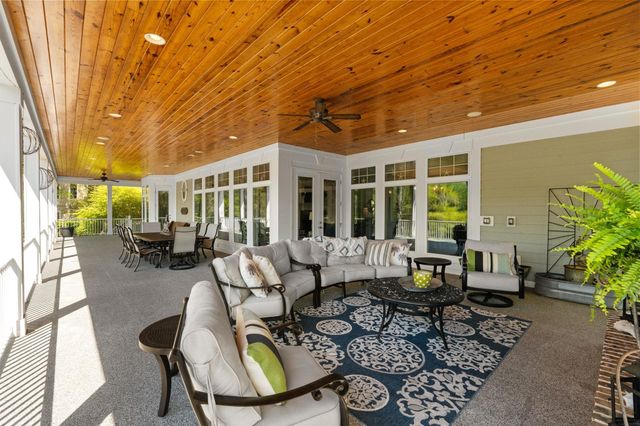 2073 Turnberry Ln., Murrells Inlet, SC 29576