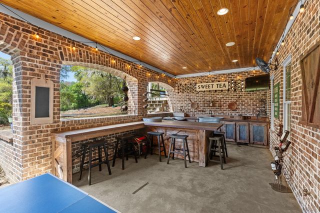 2073 Turnberry Ln., Murrells Inlet, SC 29576