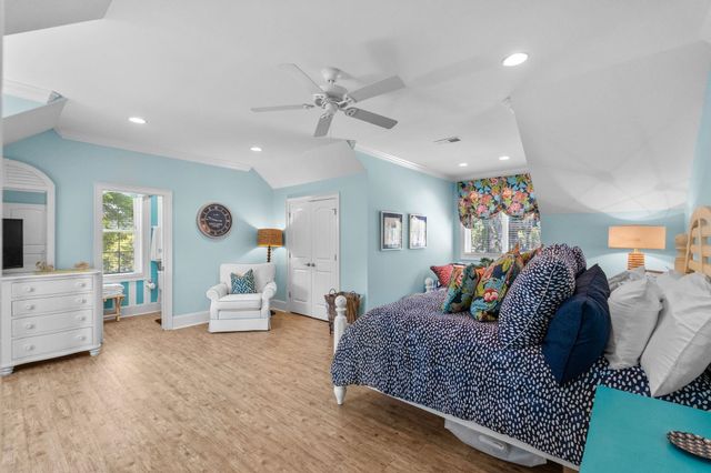 2073 Turnberry Ln., Murrells Inlet, SC 29576