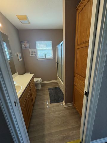 305 N Neches Street, Whitney, TX 76692