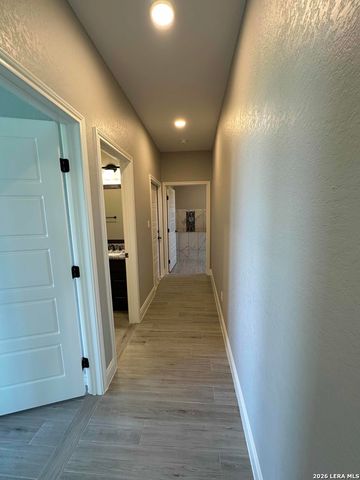 108 estates, La Vernia, TX 78121