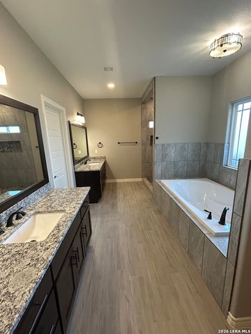 108 estates, La Vernia, TX 78121