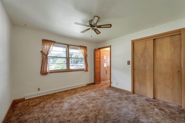 1139 MEACHAM STREET, Green Bay, WI 54304