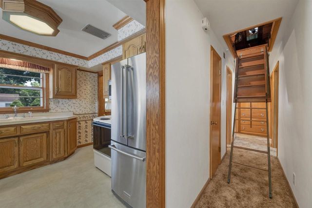 1139 MEACHAM STREET, Green Bay, WI 54304