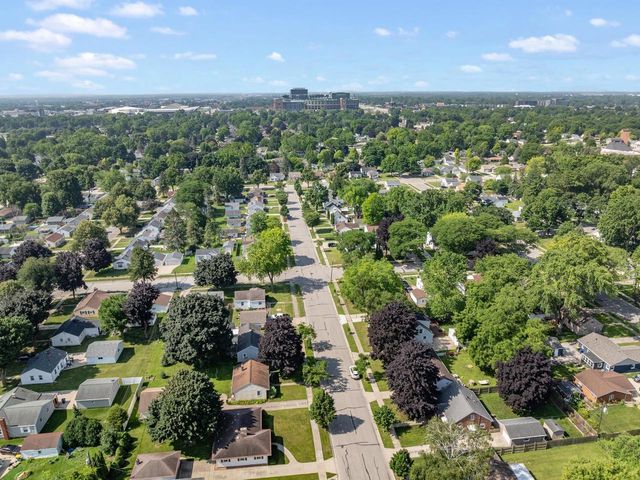 1139 MEACHAM STREET, Green Bay, WI 54304