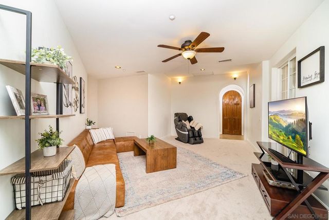 5104 Olive Hill Trl, Bonsall, CA 92003