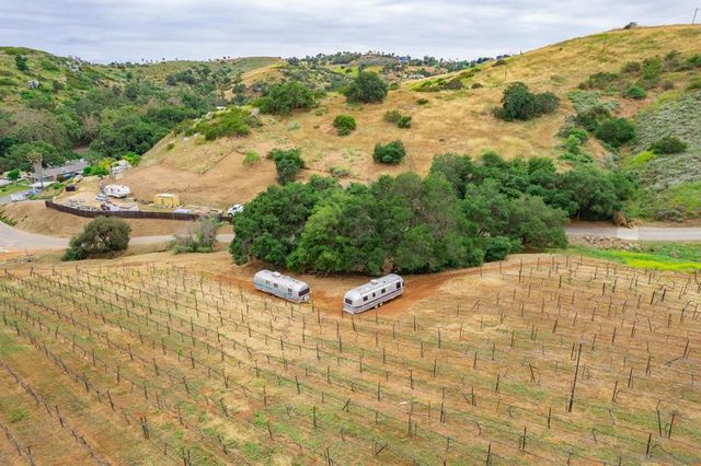 5104 Olive Hill Trl, Bonsall, CA 92003