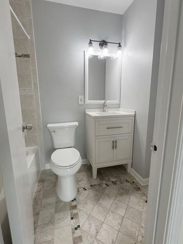 5817 BURKE MANOR CT, Burke, VA 22015