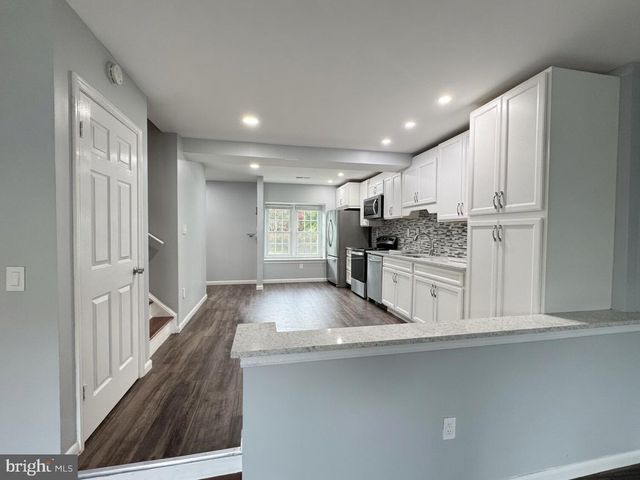 5817 BURKE MANOR CT, Burke, VA 22015