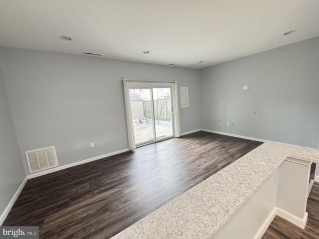 5817 BURKE MANOR CT, Burke, VA 22015