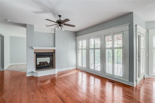 12670 Oak Harbor Drive, Platte City, MO 64079