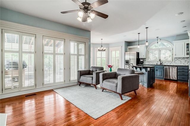 12670 Oak Harbor Drive, Platte City, MO 64079