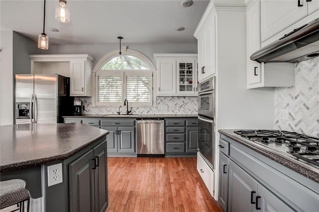 12670 Oak Harbor Drive, Platte City, MO 64079