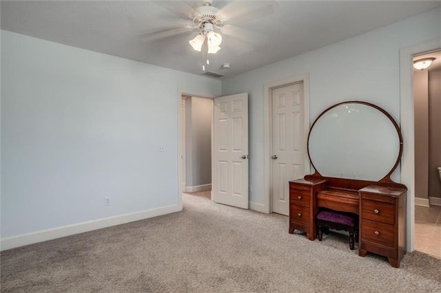 12670 Oak Harbor Drive, Platte City, MO 64079