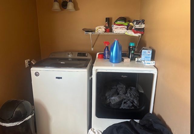 49 CRESTWOOD Lane, North East Boro, PA 16428